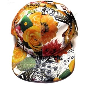 `H25455 NWT Snapback Cap - Butterflies & Big Flowers Baseball Cap